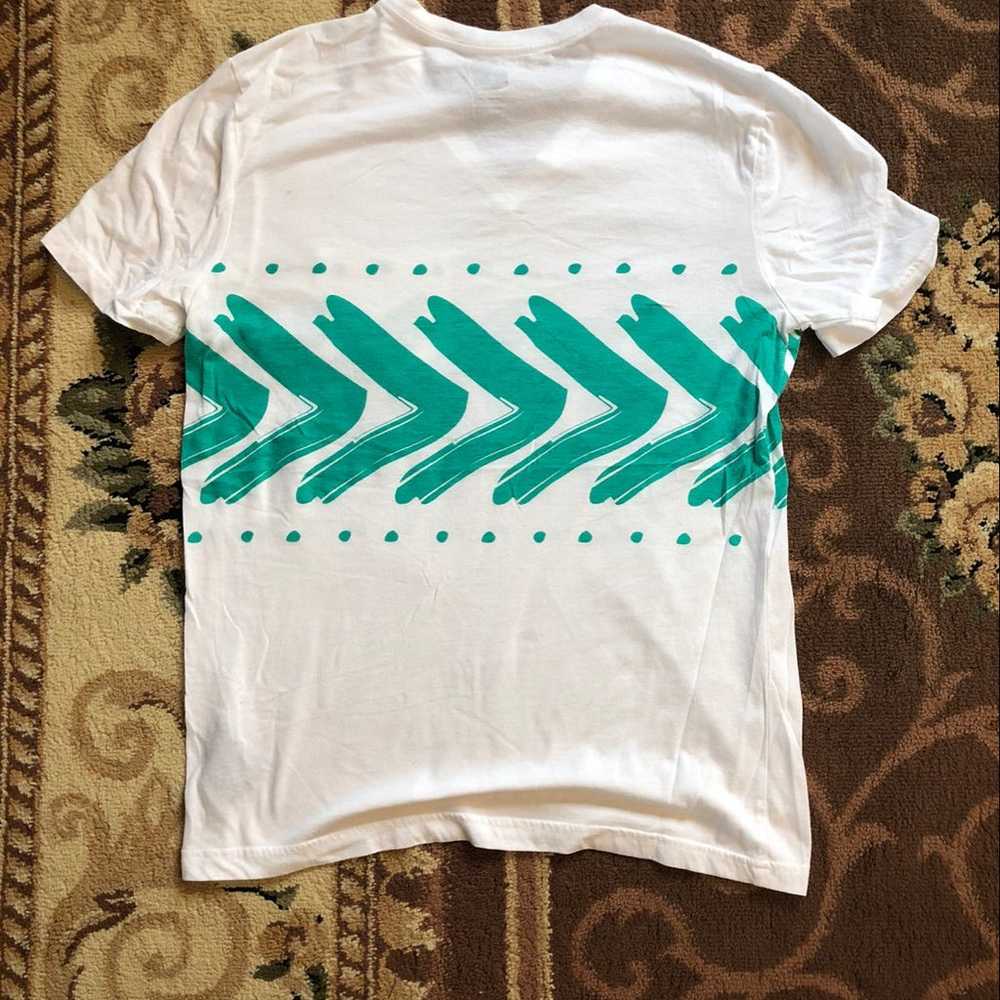 Graphic tshirt - image 6