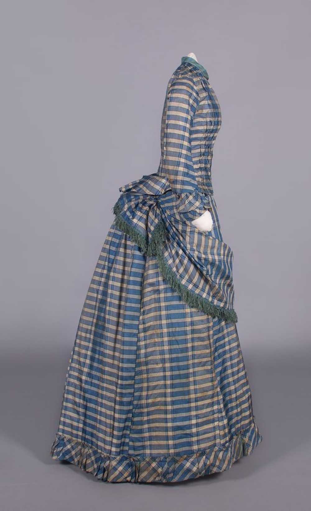 PLAID SILK TAFFETA DAY DRESS, 1880s - image 4