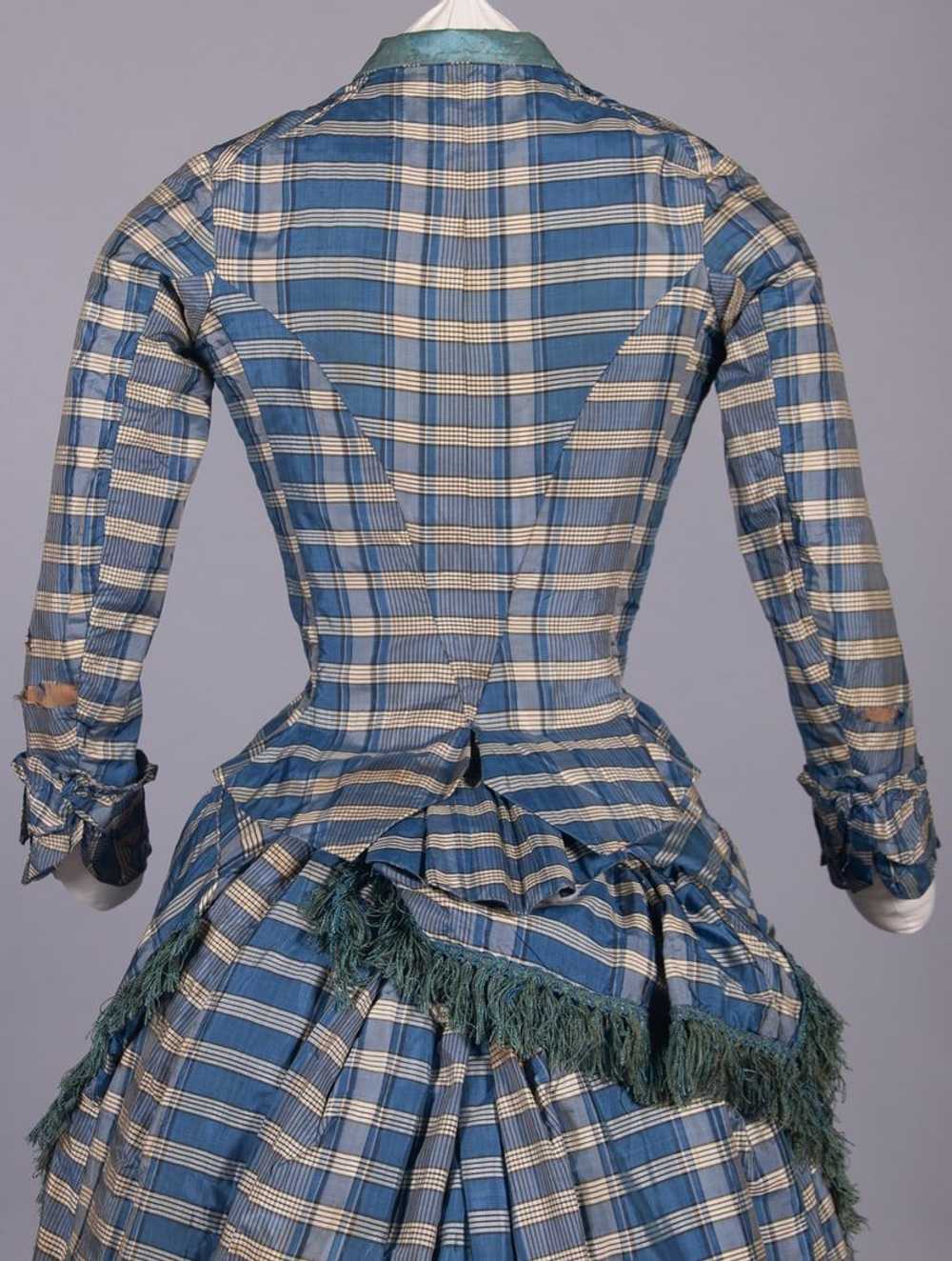 PLAID SILK TAFFETA DAY DRESS, 1880s - image 8