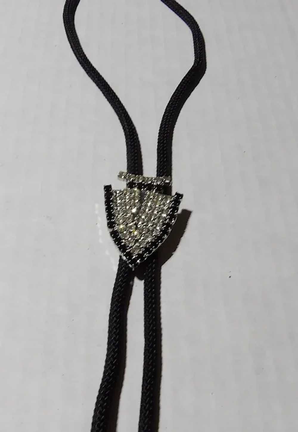 Vintage Ladies Costume Jewelry Bolo Tie Featuring… - image 2