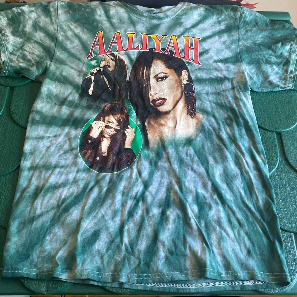 Vintage Aaliyah Tie Die Shirt Size L New!! - image 1