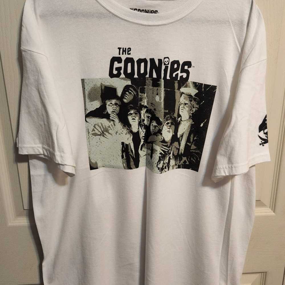 The goonies movie T shirt - image 2