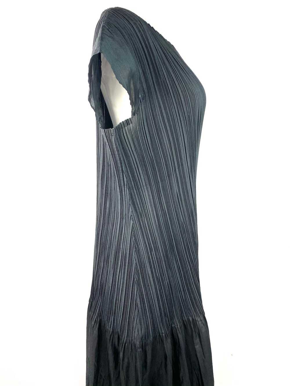 Issey Miyake Fete Black Short Sleeves Maxi Dress,… - image 12