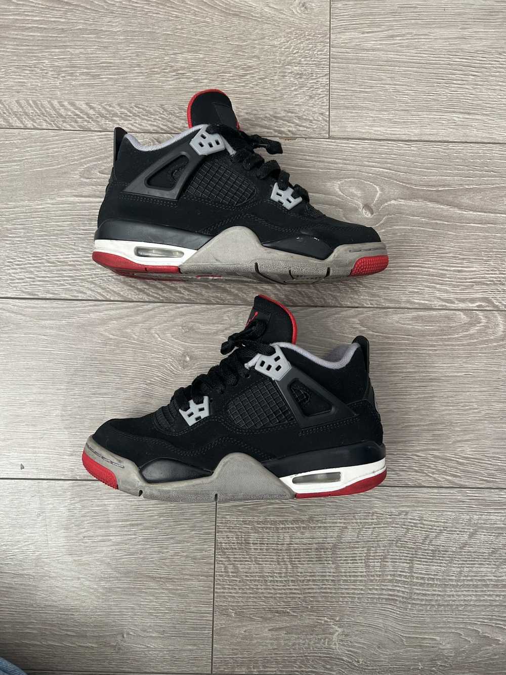 Nike AIR JORDAN 4 RETRO 4Y (GS) - image 1