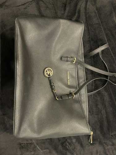 Michael Kors Large MK Jet Set Tote