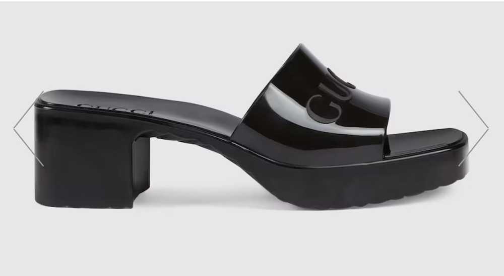Gucci Gucci Women’s Rubber Slide Sandal - image 12