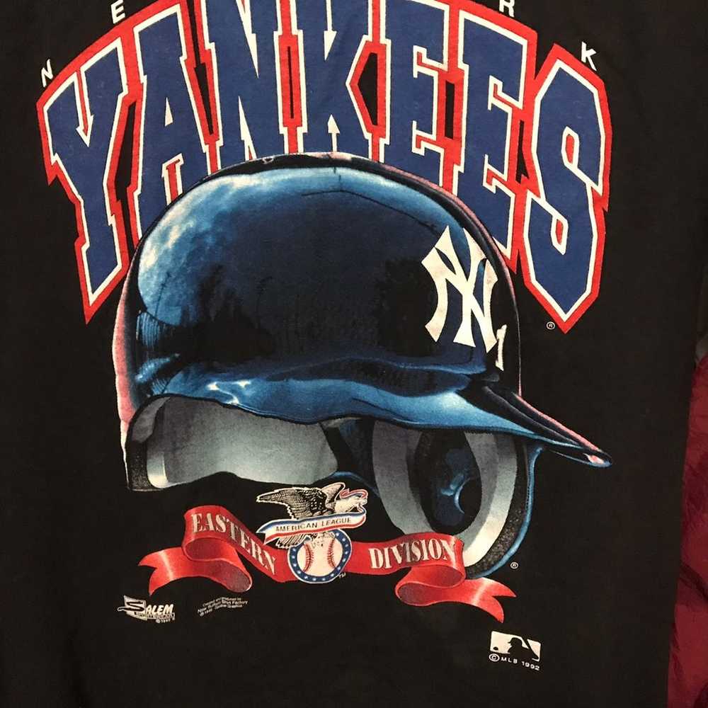 Vintage Yankees Tee - image 2