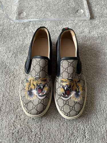 Gucci slip clearance ons tiger