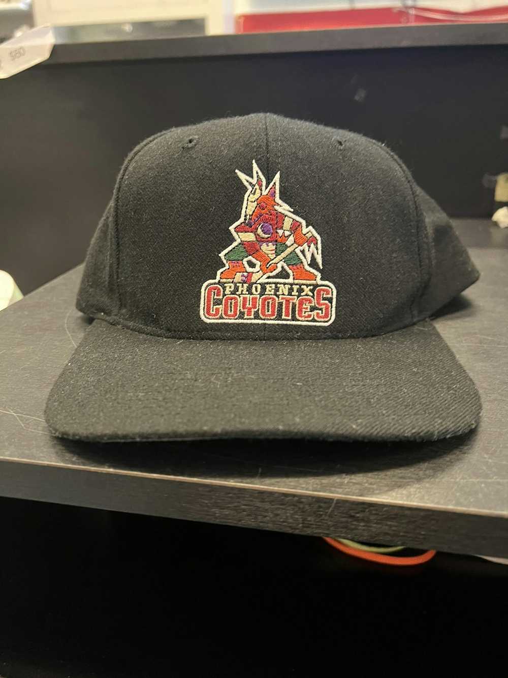 NHL × Vintage Vintage NHL Phoenix Coyotes Hat - image 1