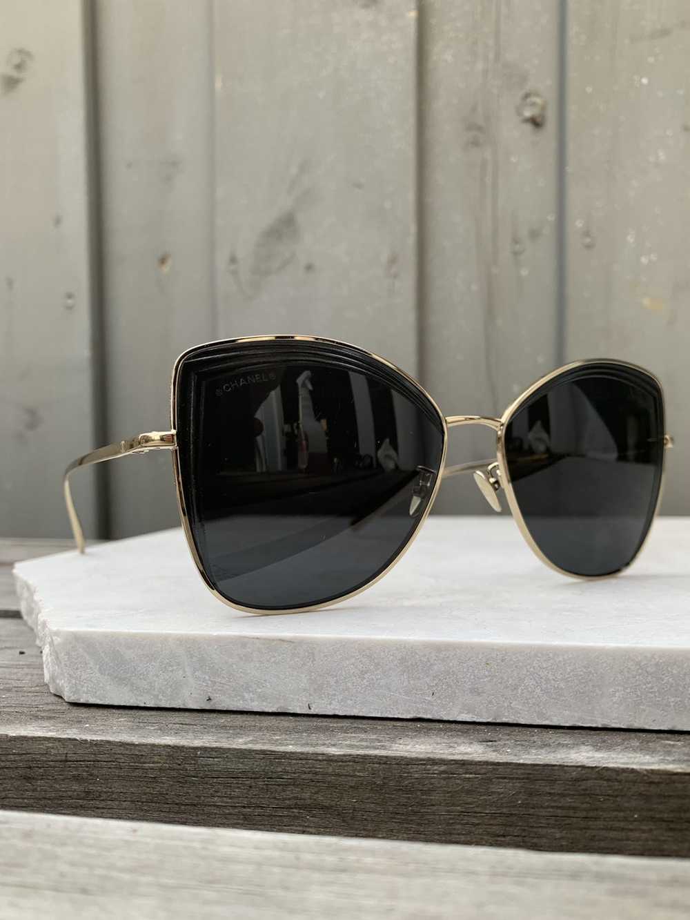 Chanel × Designer Chanel Sunglasses Metal Oversiz… - image 1