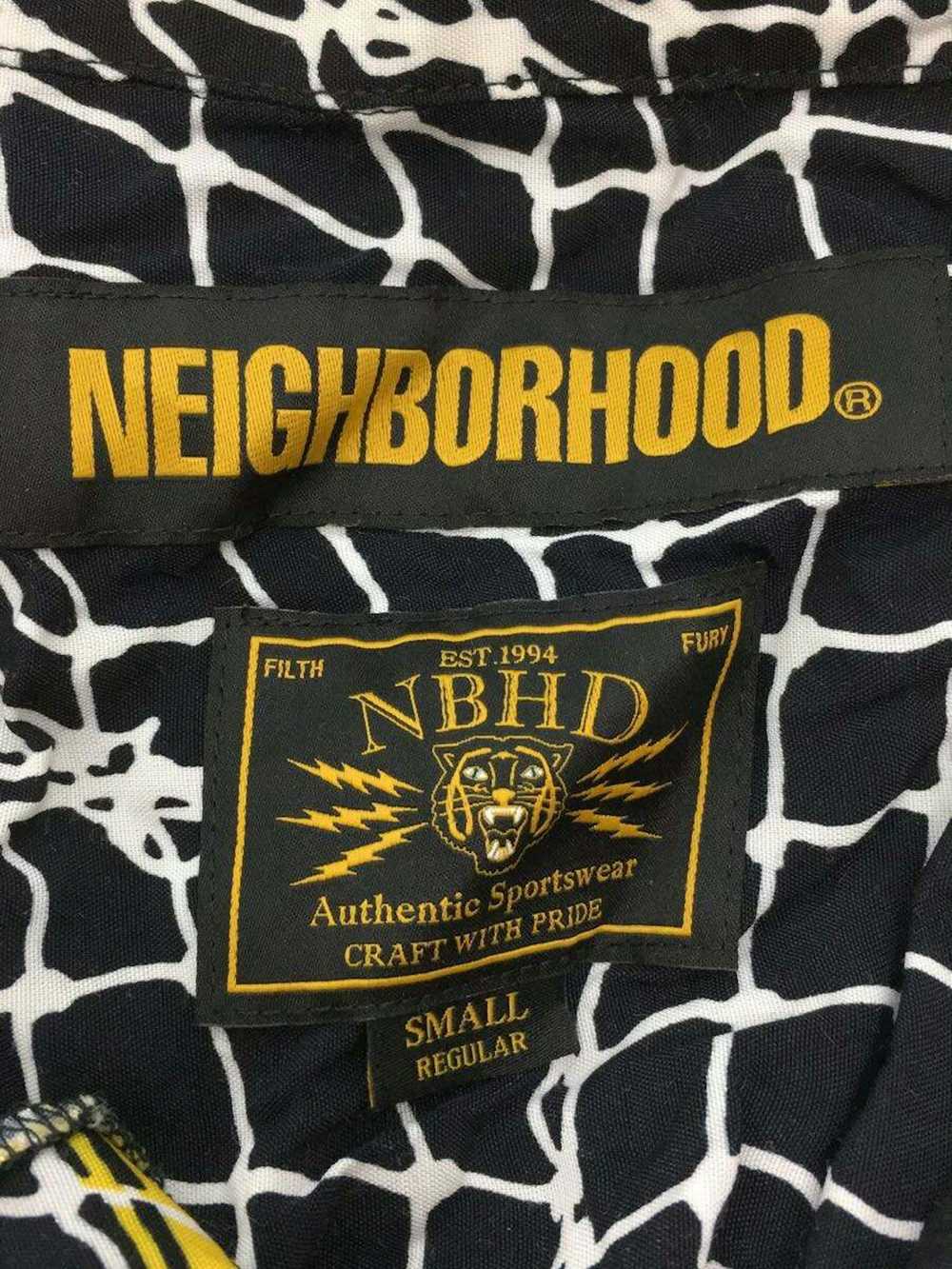 Neighborhood Shirt Short sleeve Allover pattern B… - image 4