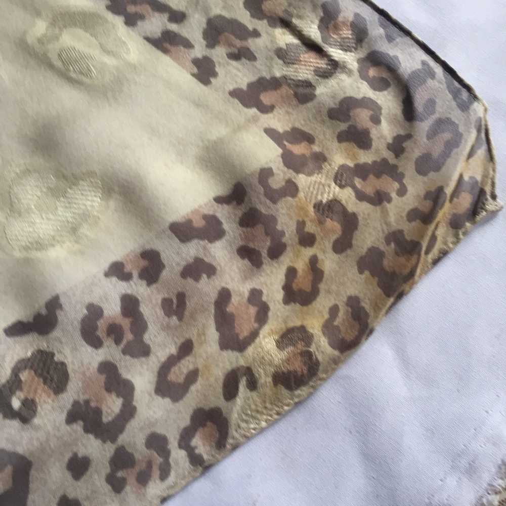 Krizia Uomo × Luxury × Vintage Leopard Silk Scarf - image 7