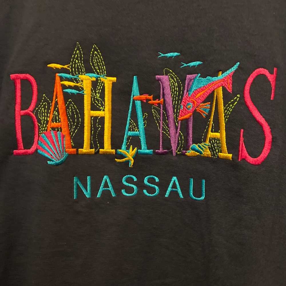 vintage Mens Nassau Bahamas Embroidered T shirt X… - image 3