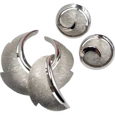 Crown Trifari Silver Tone Brooch Clip Earrings Set - image 1