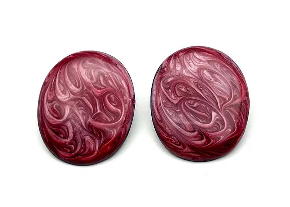 Oval Maroon Marbled Look Enameled Pierced Earrings - image 2