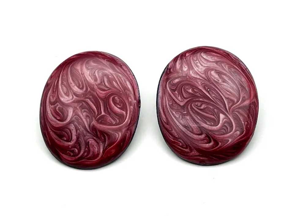 Oval Maroon Marbled Look Enameled Pierced Earrings - image 3