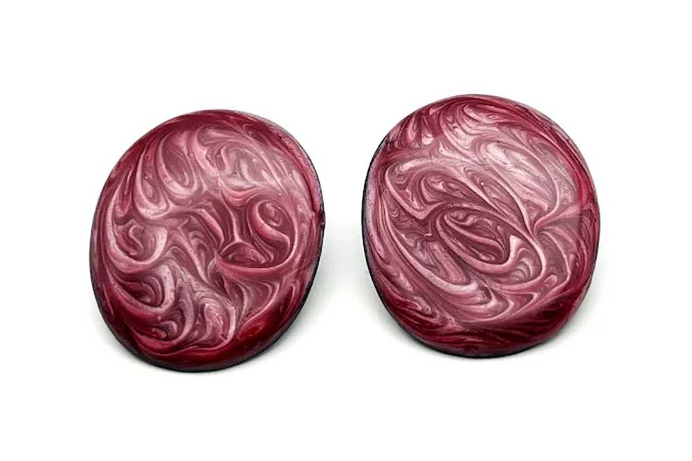 Oval Maroon Marbled Look Enameled Pierced Earrings - image 7