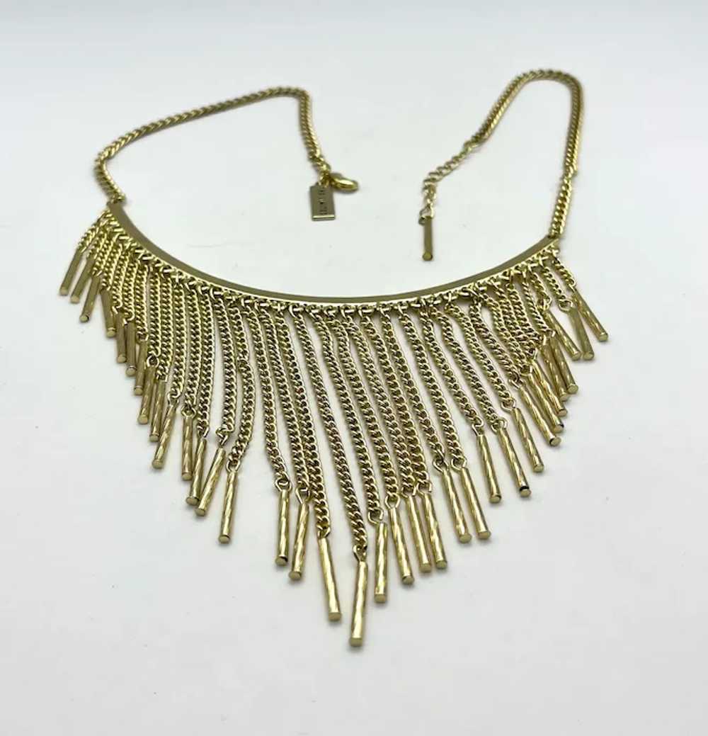 Drop Front Goldtone Necklace with Pretty Dangling… - image 5