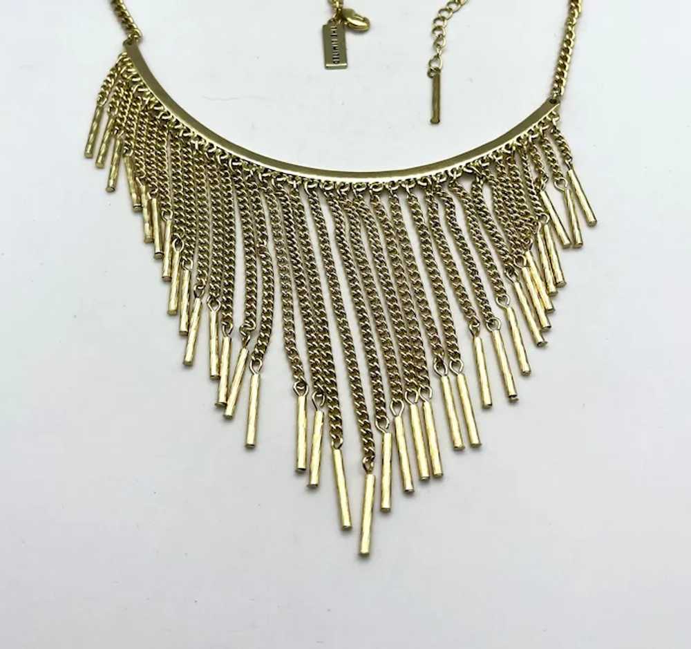 Drop Front Goldtone Necklace with Pretty Dangling… - image 6