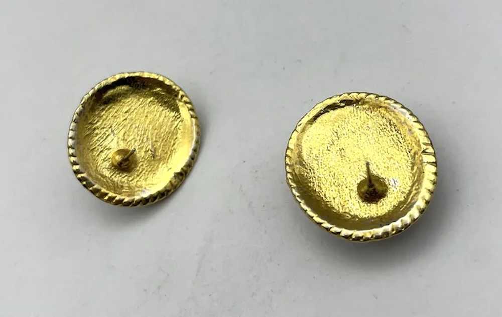 Oval Black Enamel on Goldtone Pierced Earrings wi… - image 9