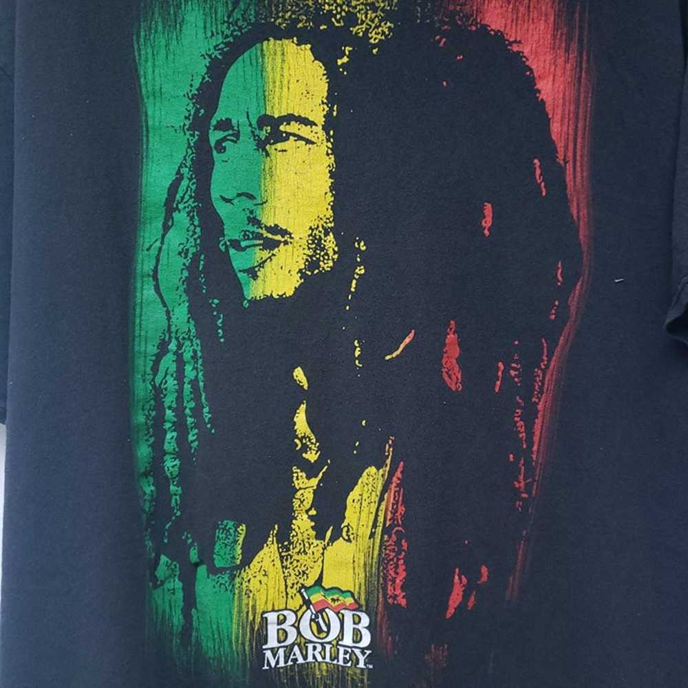 Vintage Bob Marley Jamaican Flag Graphic T-Shirt - image 3