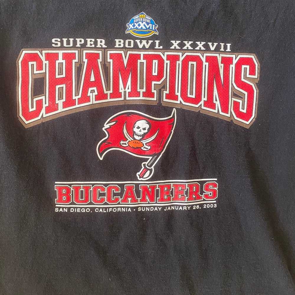 Vintage Tampa Bay Buccaneers championship t-shirt - image 3