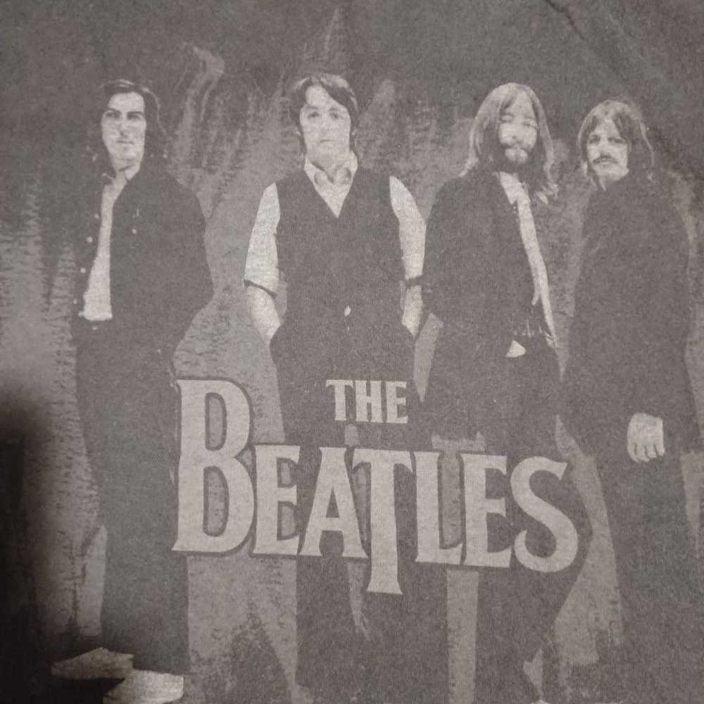 2005 Beatles tshirt - image 2