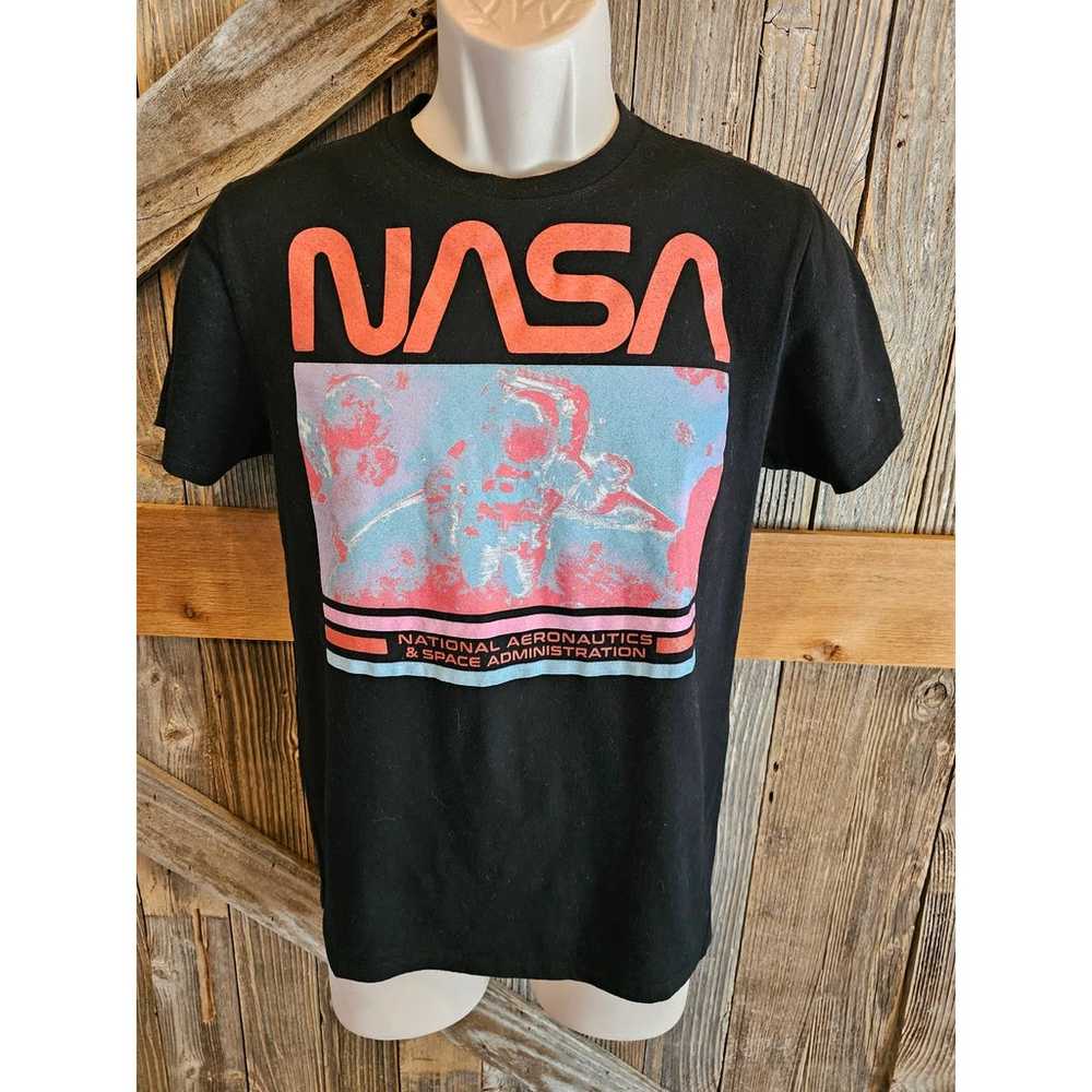 Nasa hyperspace t shirt space astronaut size smal… - image 1