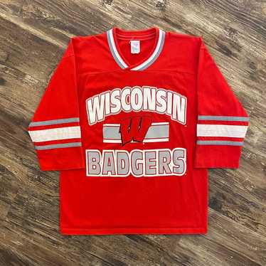 Vintage 1990s Wisconsin Badgers Spellout Shirt