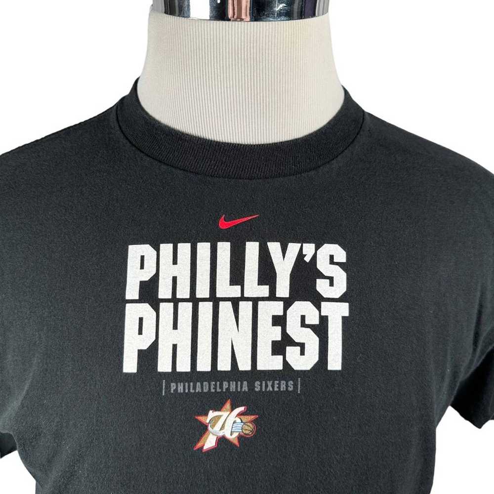 Nike Allen Iverson Mens T-Shirt Vintage Sixers 76… - image 4