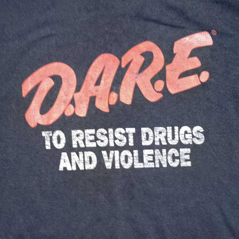 Vintage 90’s Dare To Resist Drugs and Violence si… - image 2
