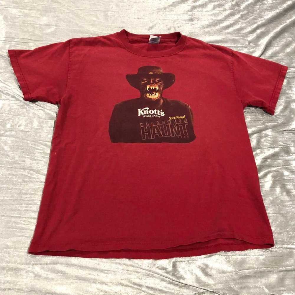 Vintage 2005 Knotts Scary Farm Shirt - image 1