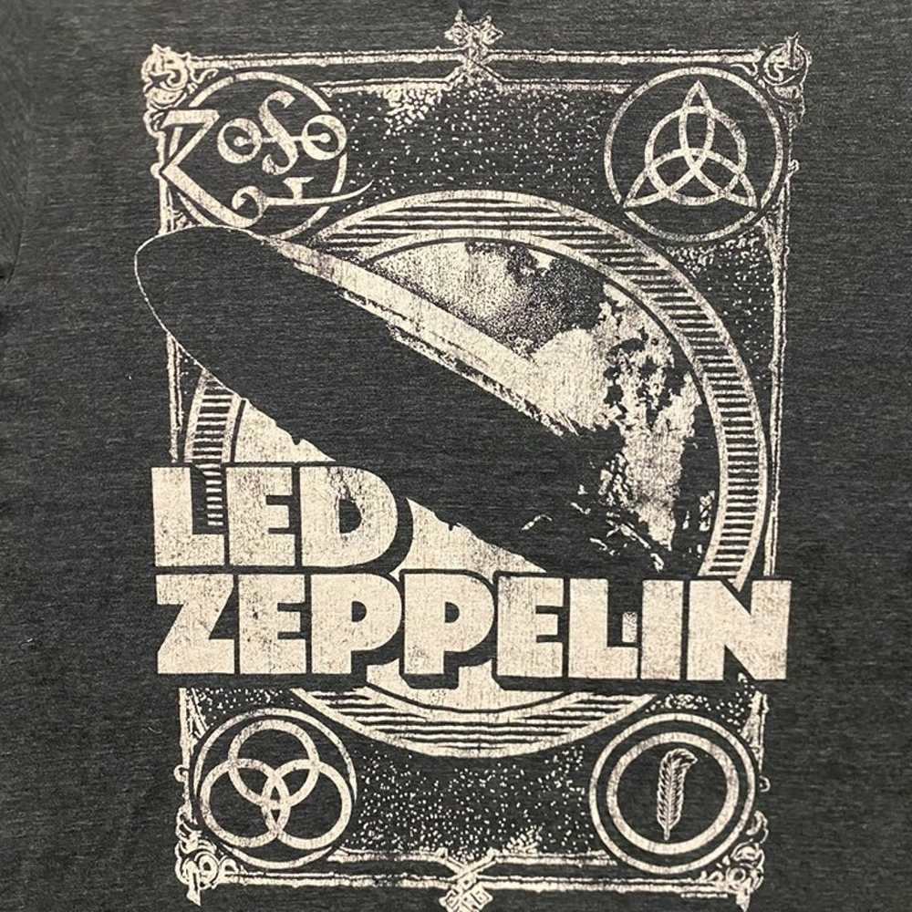 Vintage Y2K Essential Led Zeppelin Blimp Rock Ban… - image 3