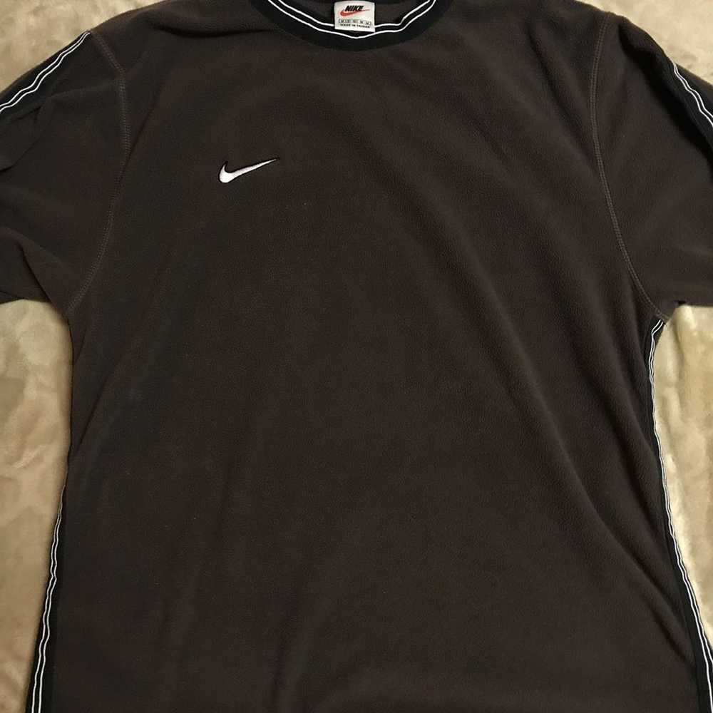 HEAVILY EMBROIDERED Vintage Nike Fit Tee - image 2