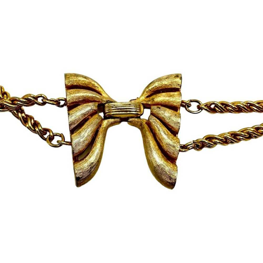 Vintage TRIFARI Vintage Gold Plated Necklace and … - image 4