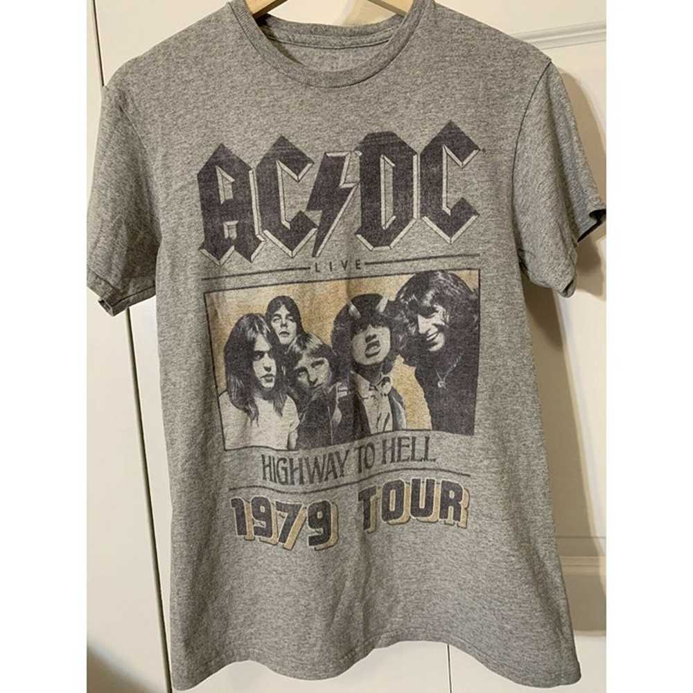 AC/DC 1979 Tour Highway To Hell Vintage Distresse… - image 1