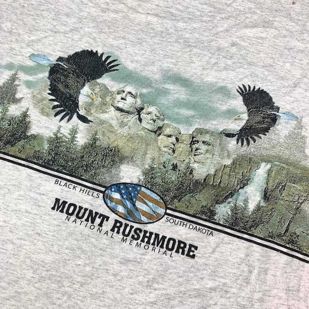Vintage 90s Mt Rushmore T-shirt - image 2