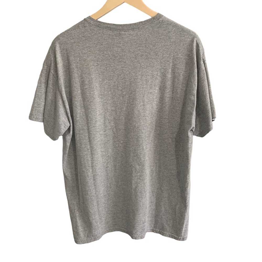 GILDAN Oregon Ducks Gray Short Sleeve T-Shirt Lar… - image 6