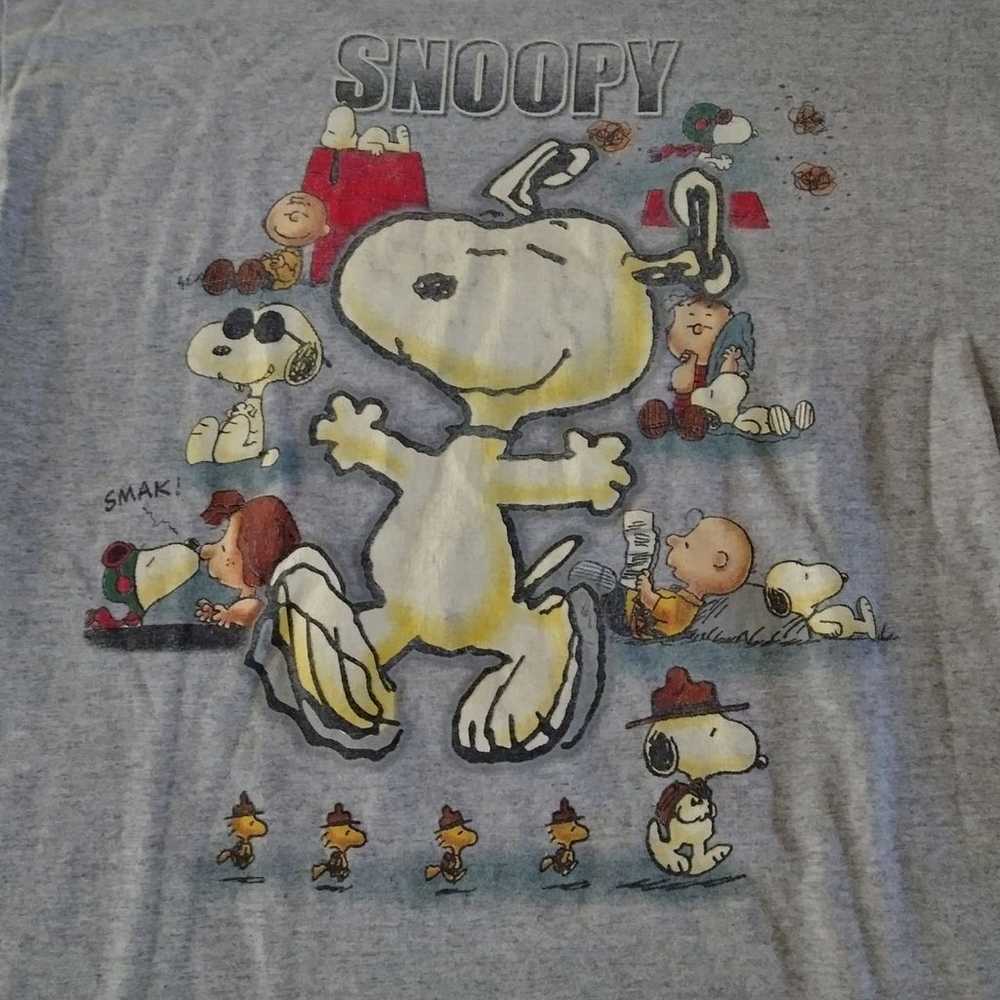 Vintage peanuts/snoopy shirt - image 1
