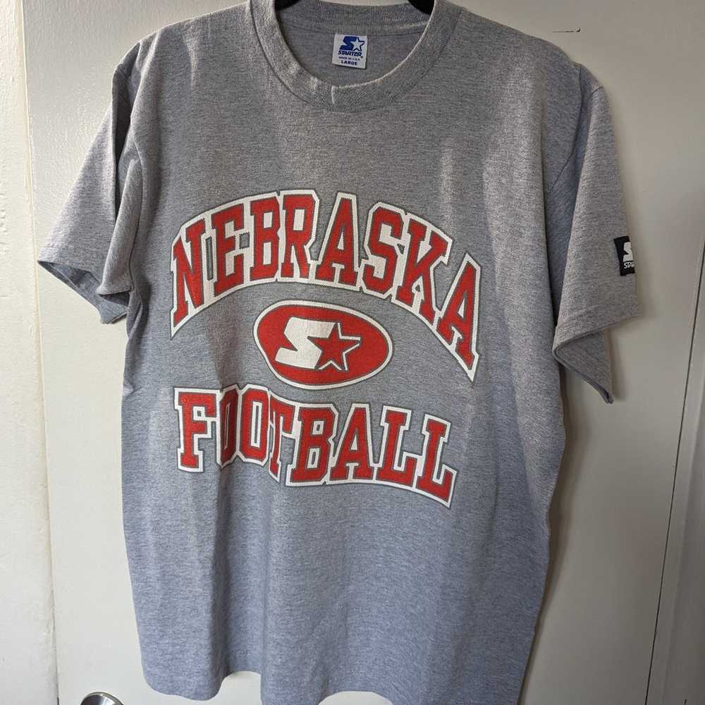 Vintage 90s Nebraska Huskers Starter T-Shirt Men'… - image 1
