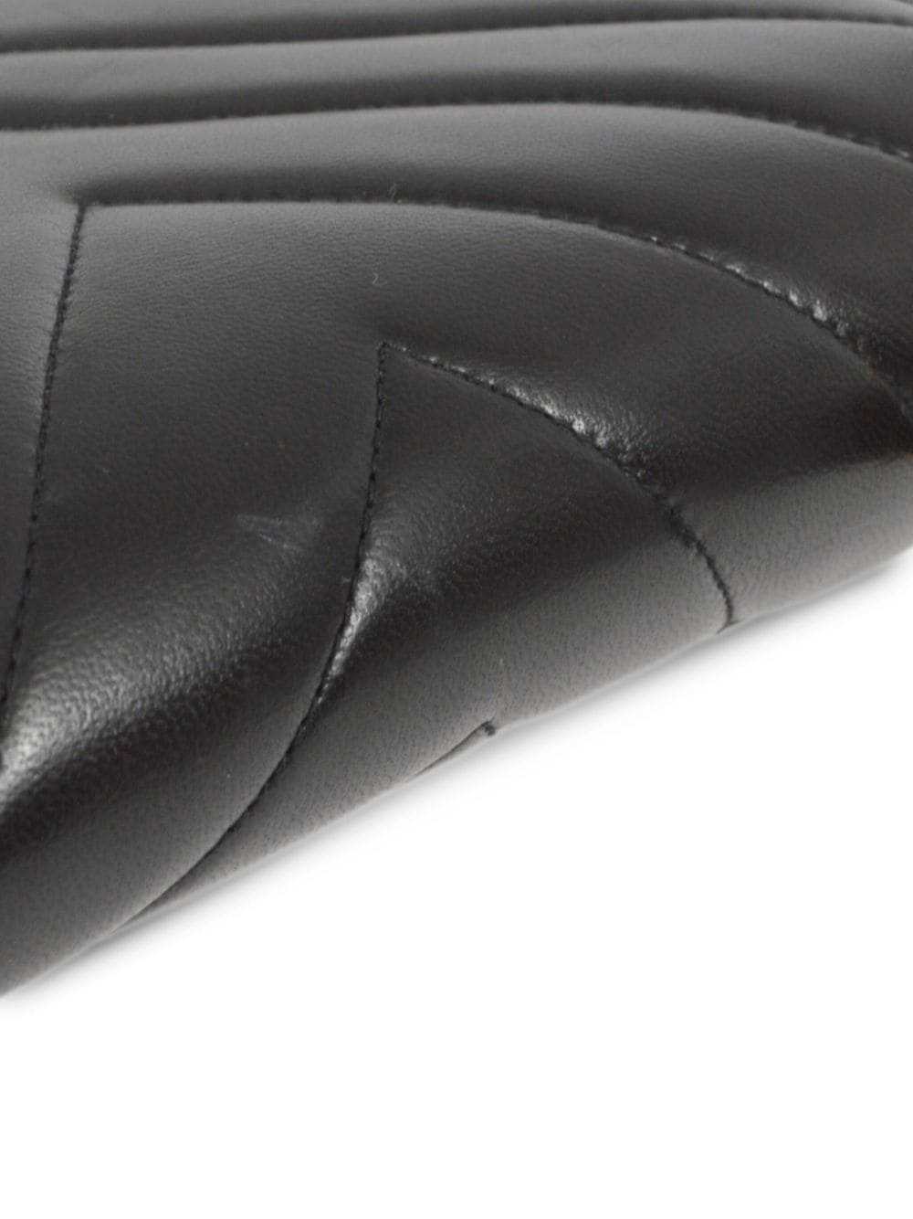 CHANEL Pre-Owned 1992 Chevron shoulder bag - Black - image 5