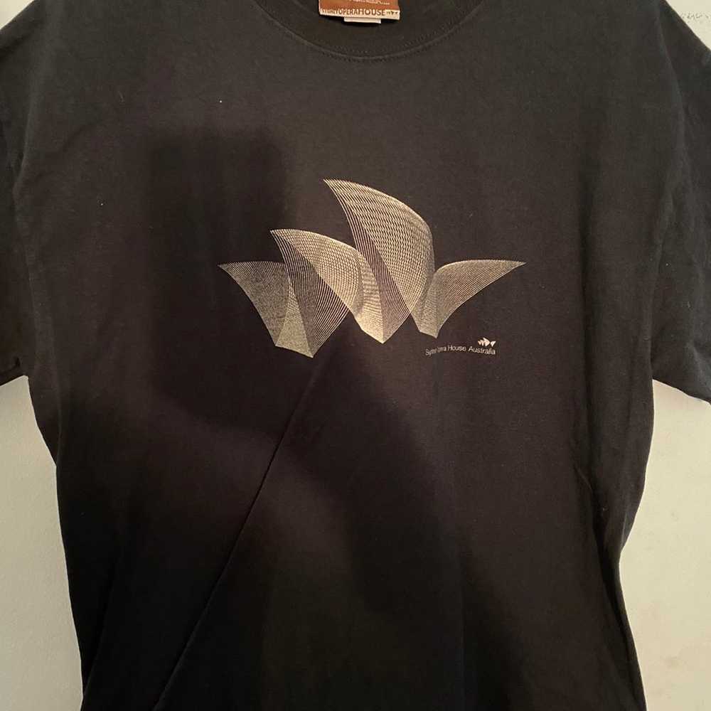 *RARE*Sydney Opera House T-Shirt Officia - image 1