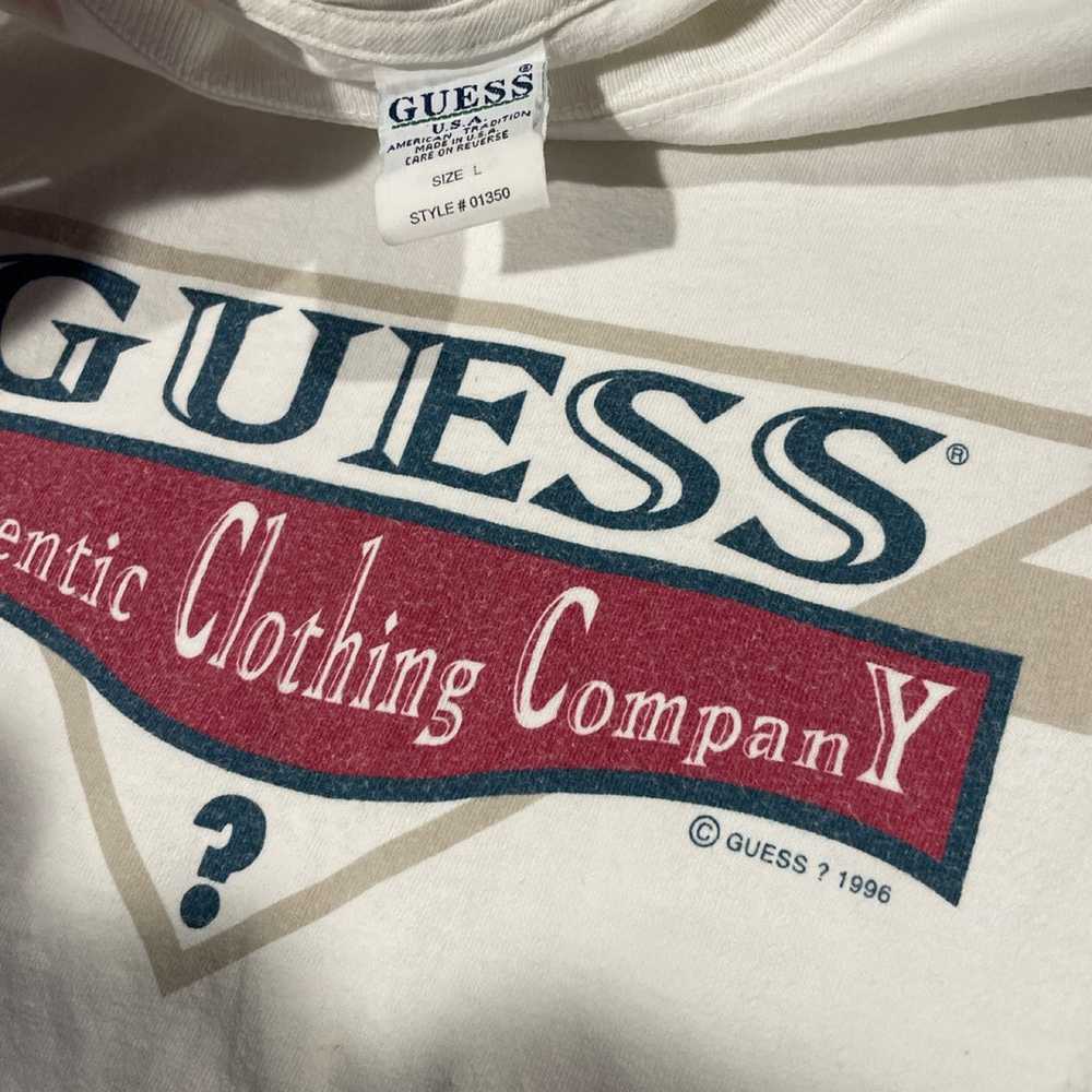 Mens vintage 96’ Guess graphic logo tee (L 30.5’ … - image 2
