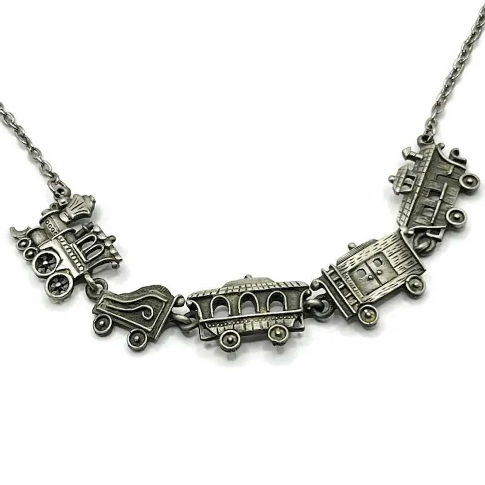 JJ Jonette Jewelry Vintage Pewter Train Necklace - image 4