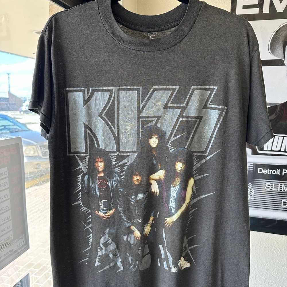 RARE Vintage Kiss 1990 Hot in the Shade Tour Shirt - image 1