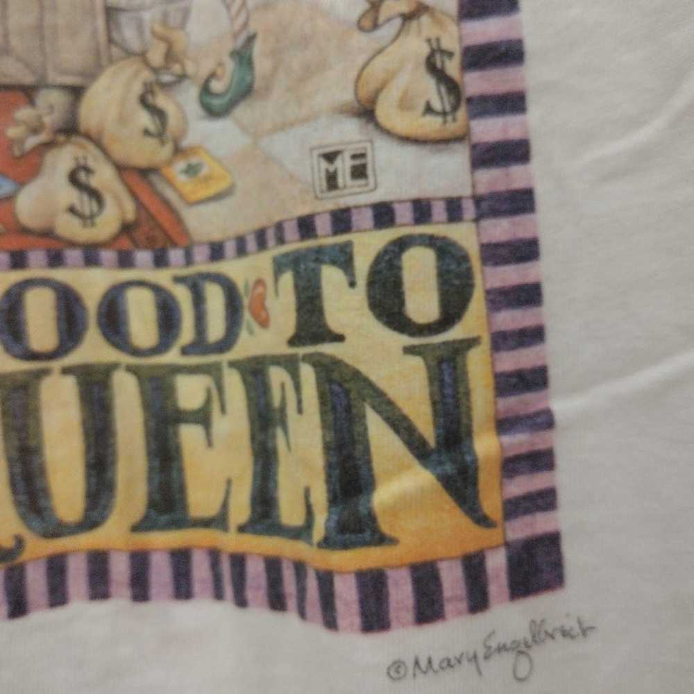 It's Good To Be Queen - image 12