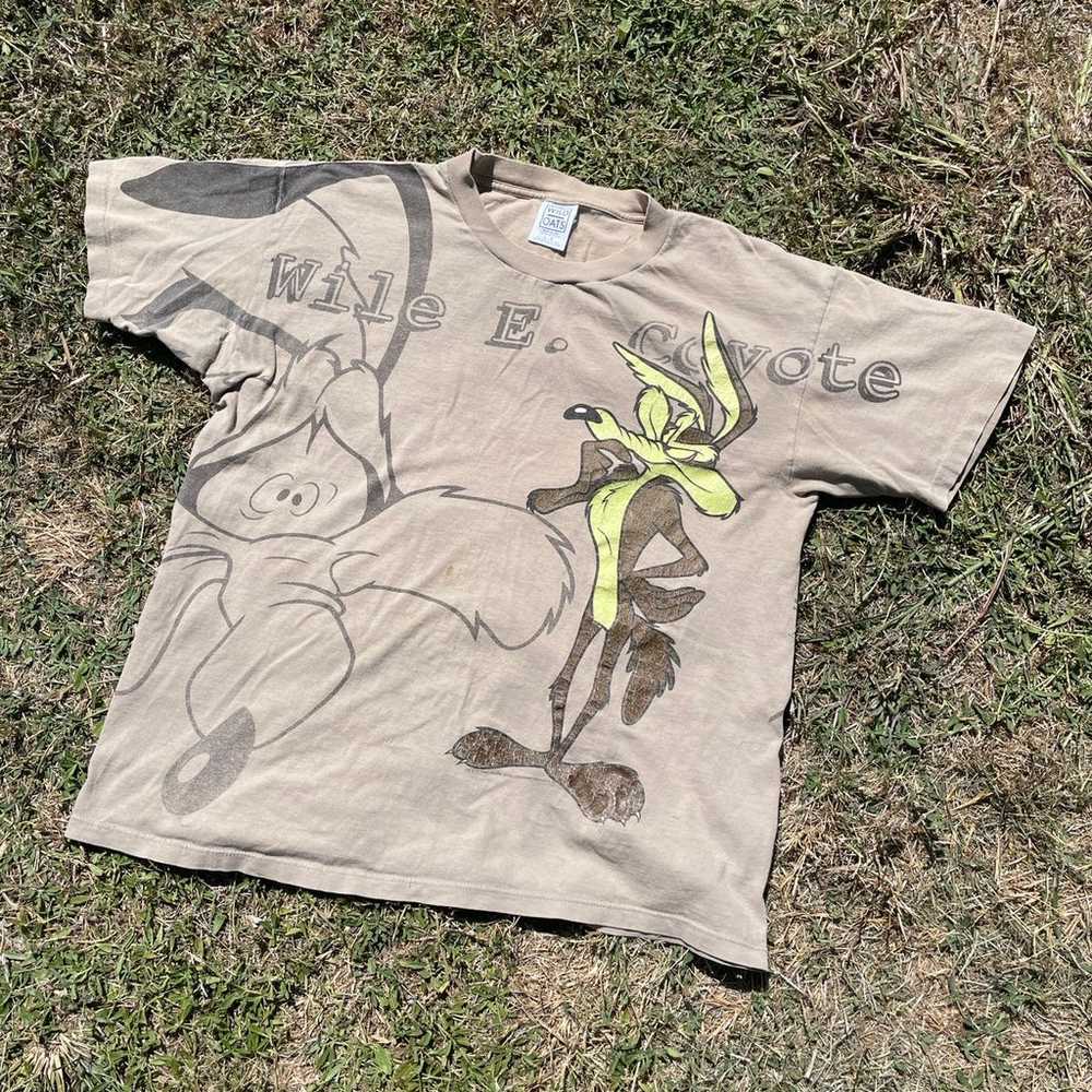 Vintage 90s Wile E Coyote T Shirt Size L All Over… - image 10
