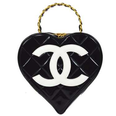 Chanel CHANEL * 1995 Black Patent Leather Heart v… - image 1