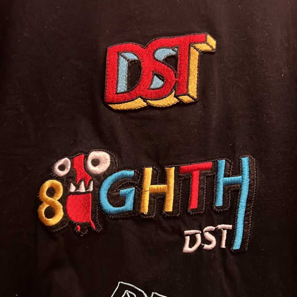 8ighth/DSTRKT T-shirt. All embroidered.  XL - image 2