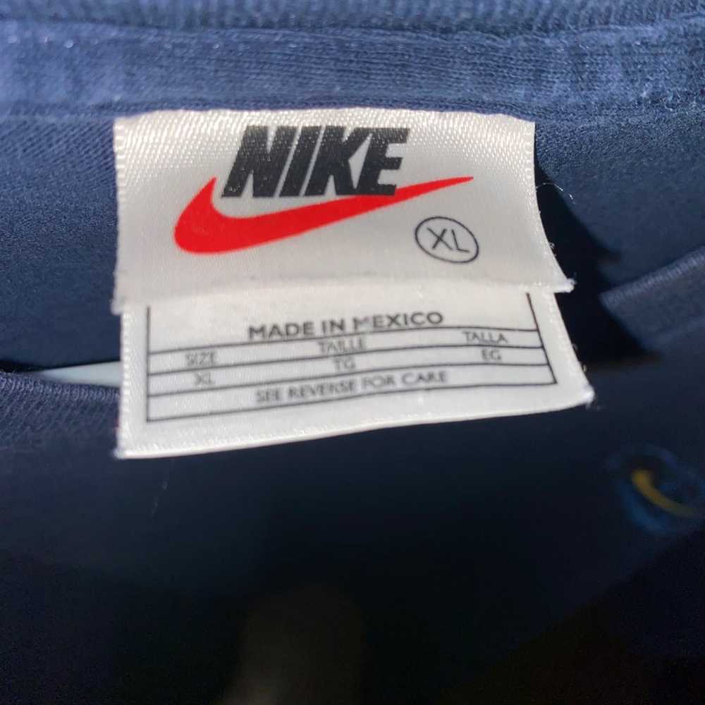 Vintage 90s Nike Tee - image 4